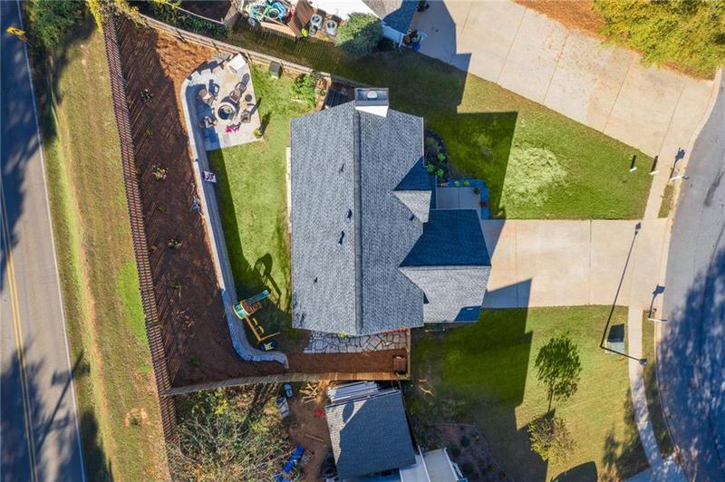 Image for property 215 Mackenzie Court, Canton, GA 30115