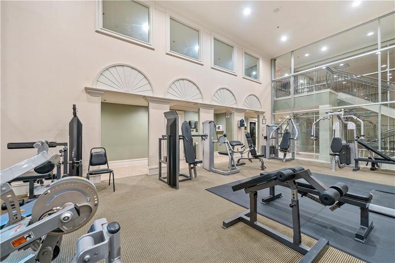 Image for property 3334 Peachtree Road 1505, Atlanta, GA 30326