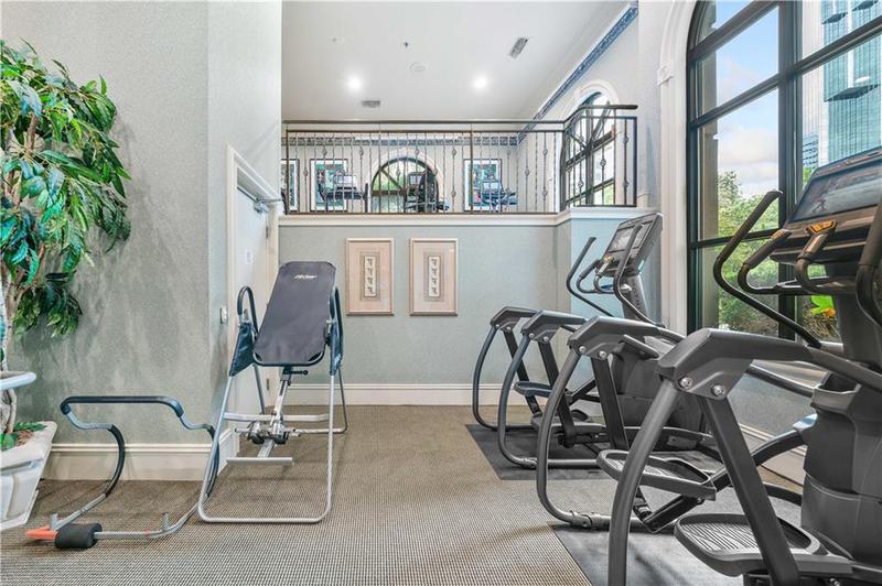 Image for property 3334 Peachtree Road 1505, Atlanta, GA 30326