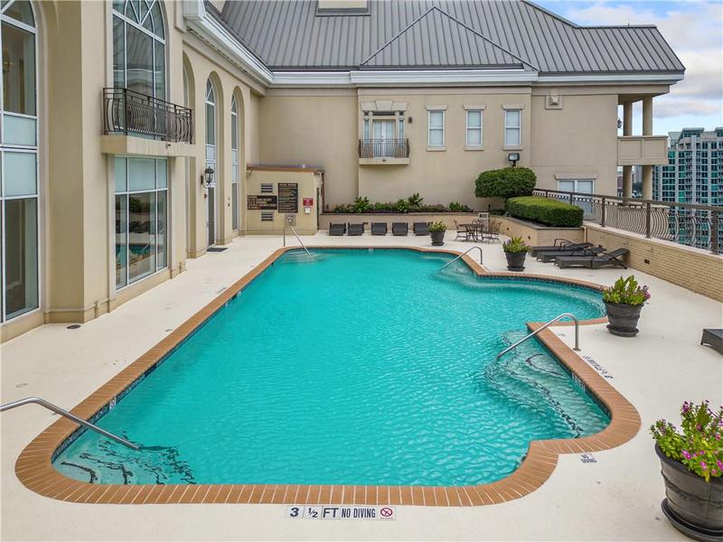 Image for property 3334 Peachtree Road 1505, Atlanta, GA 30326