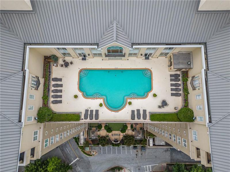 Image for property 3334 Peachtree Road 1505, Atlanta, GA 30326