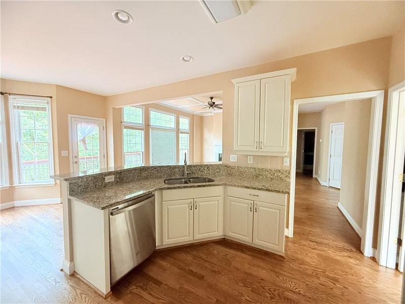 Image for property 1919 BARRETT KNOLL Circle, Kennesaw, GA 30152