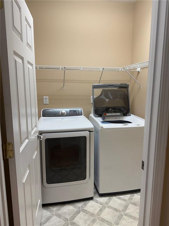 Image for property 1919 BARRETT KNOLL Circle, Kennesaw, GA 30152