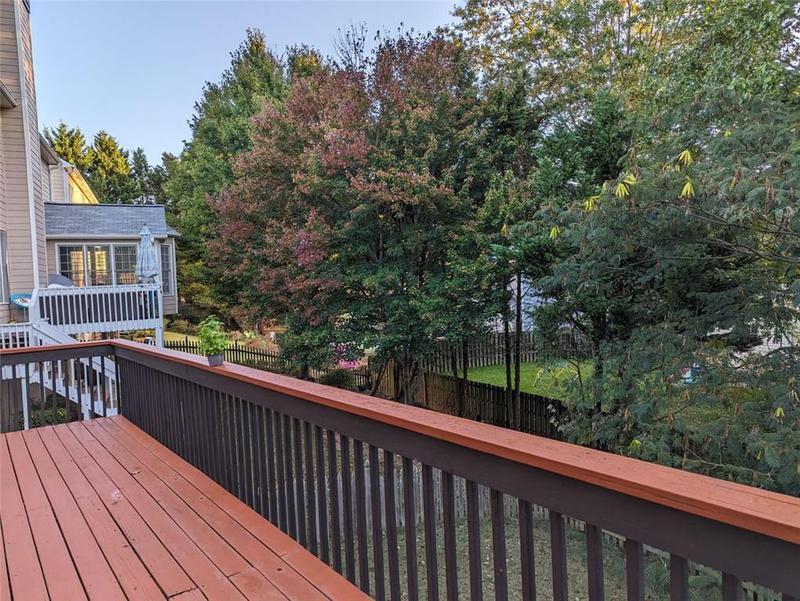 Image for property 1919 BARRETT KNOLL Circle, Kennesaw, GA 30152