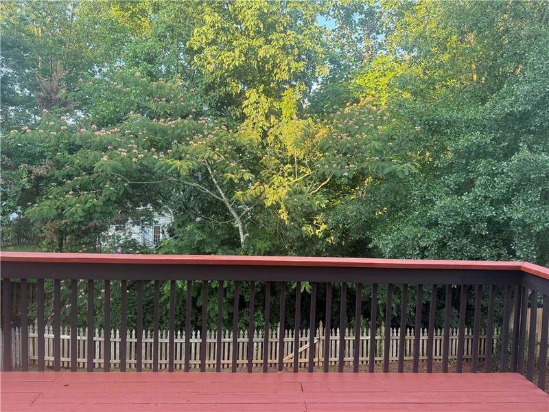 Image for property 1919 BARRETT KNOLL Circle, Kennesaw, GA 30152