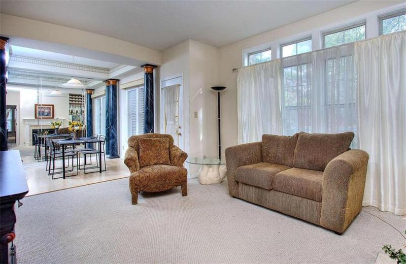 Image for property 240 Renaissance Parkway 116, Atlanta, GA 30308