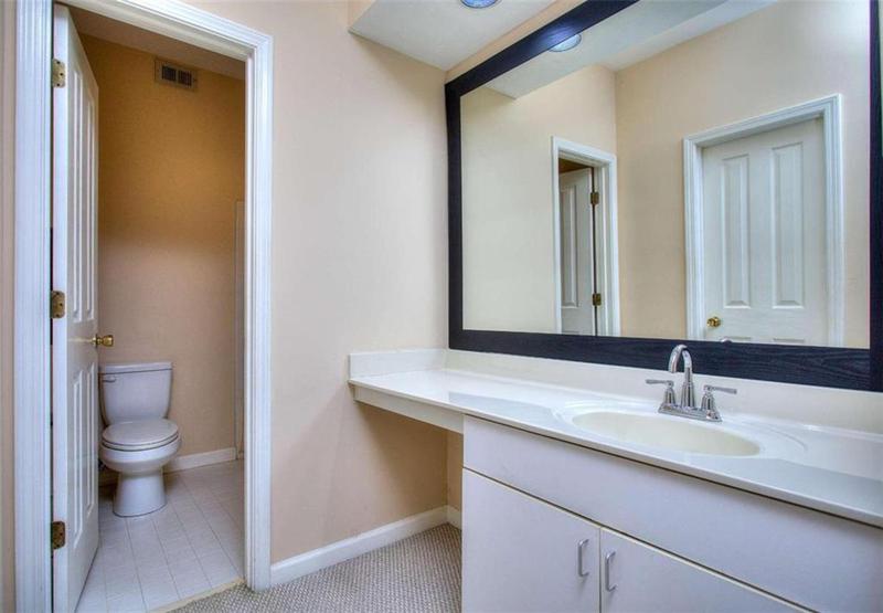 Image for property 240 Renaissance Parkway 116, Atlanta, GA 30308