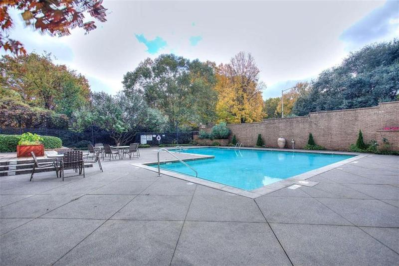 Image for property 240 Renaissance Parkway 116, Atlanta, GA 30308