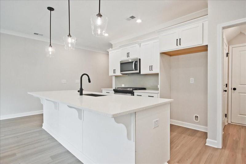 Image for property 697 Sunstone Lane, Lawrenceville, GA 30043