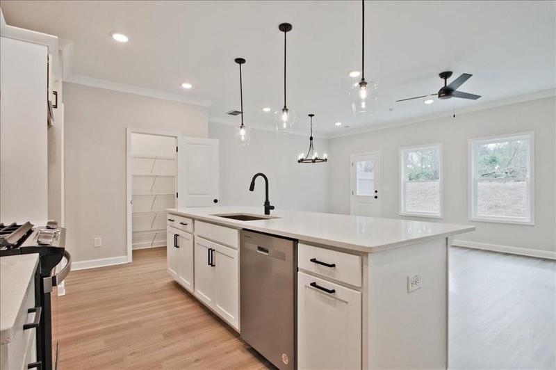 Image for property 697 Sunstone Lane, Lawrenceville, GA 30043