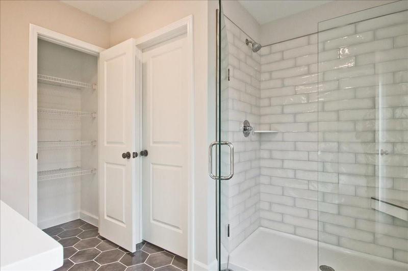 Image for property 697 Sunstone Lane, Lawrenceville, GA 30043
