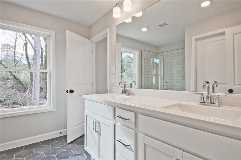 Image for property 697 Sunstone Lane, Lawrenceville, GA 30043
