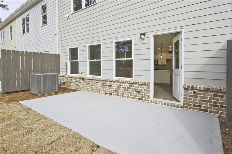 Image for property 697 Sunstone Lane, Lawrenceville, GA 30043