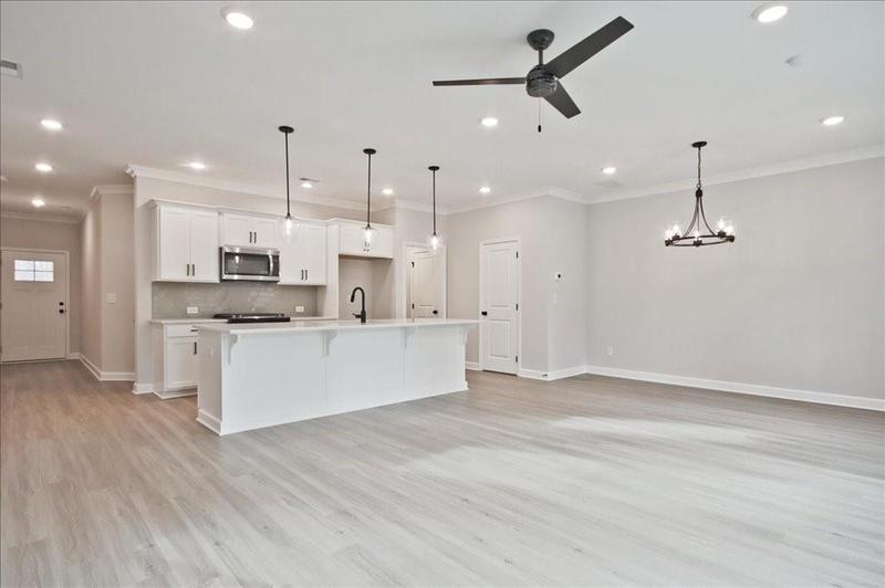 Image for property 697 Sunstone Lane, Lawrenceville, GA 30043