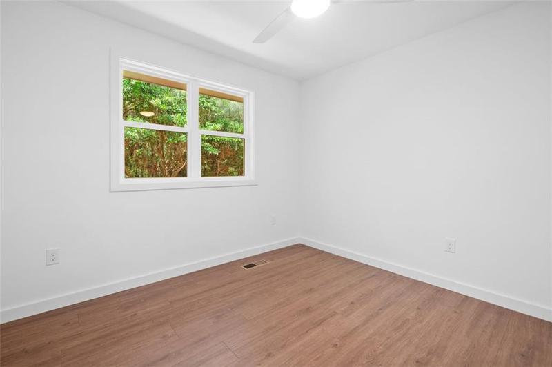 Image for property 401 COTTONWOOD Drive, Woodstock, GA 30189