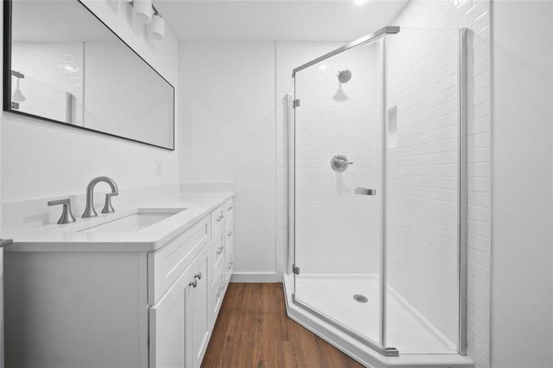 Image for property 401 COTTONWOOD Drive, Woodstock, GA 30189