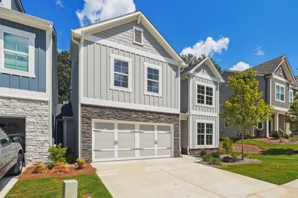Image for property 376 Lakeside Court, Canton, GA 30114