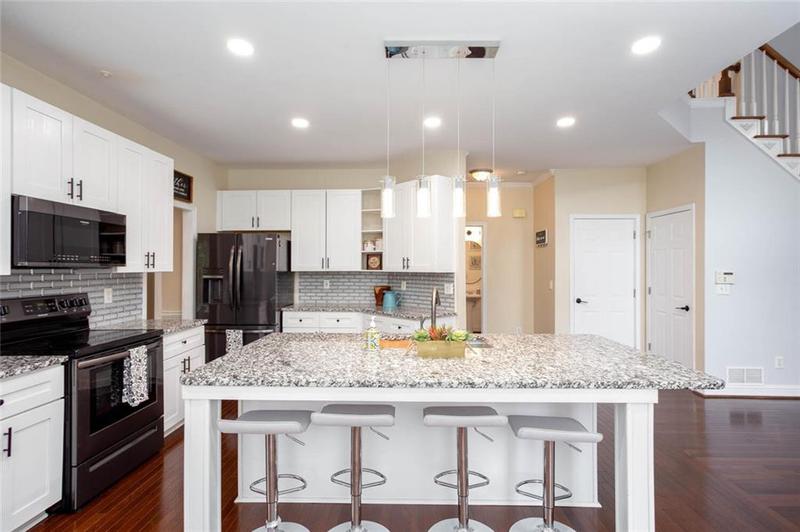 Image for property 1533 Fallen Leaf Drive, Marietta, GA 30064