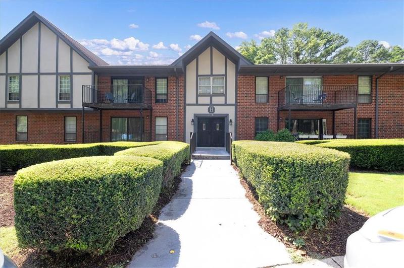 Image for property 6851 Roswell Road H12, Atlanta, GA 30328
