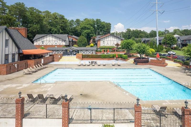Image for property 6851 Roswell Road H12, Atlanta, GA 30328