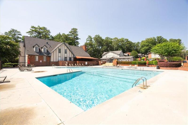 Image for property 6851 Roswell Road H12, Atlanta, GA 30328