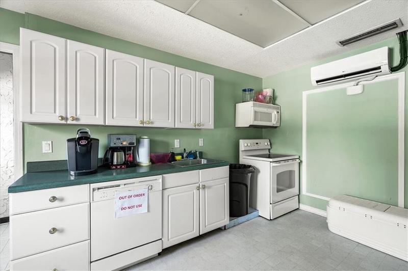 Image for property 6851 Roswell Road H12, Atlanta, GA 30328