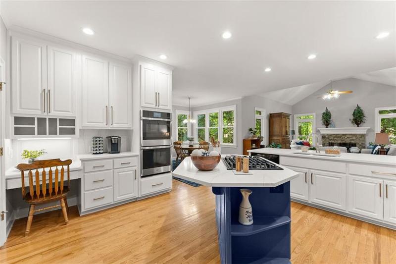 Image for property 5650 PRESERVE Circle, Alpharetta, GA 30005
