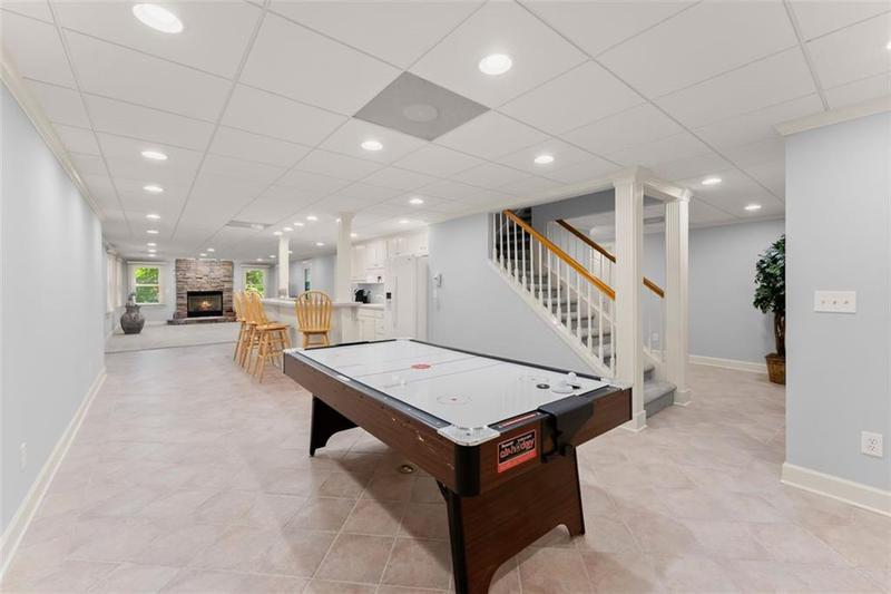 Image for property 5650 PRESERVE Circle, Alpharetta, GA 30005