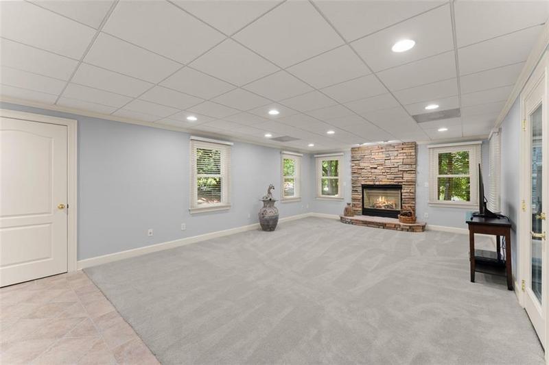 Image for property 5650 PRESERVE Circle, Alpharetta, GA 30005