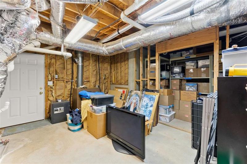 Image for property 5650 PRESERVE Circle, Alpharetta, GA 30005