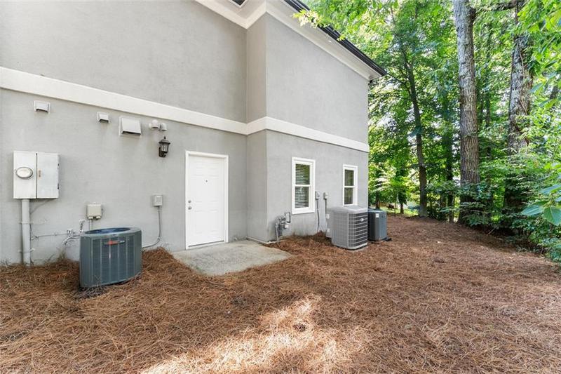 Image for property 5650 PRESERVE Circle, Alpharetta, GA 30005