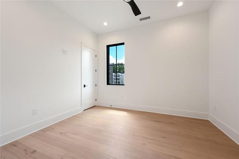 Image for property 8200 Main Street 1208, Woodstock, GA 30188