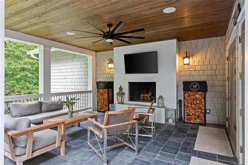 Image for property 2908 Mabry Lane, Brookhaven, GA 30319