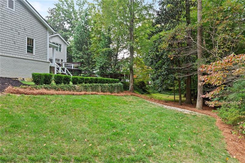 Image for property 2908 Mabry Lane, Brookhaven, GA 30319