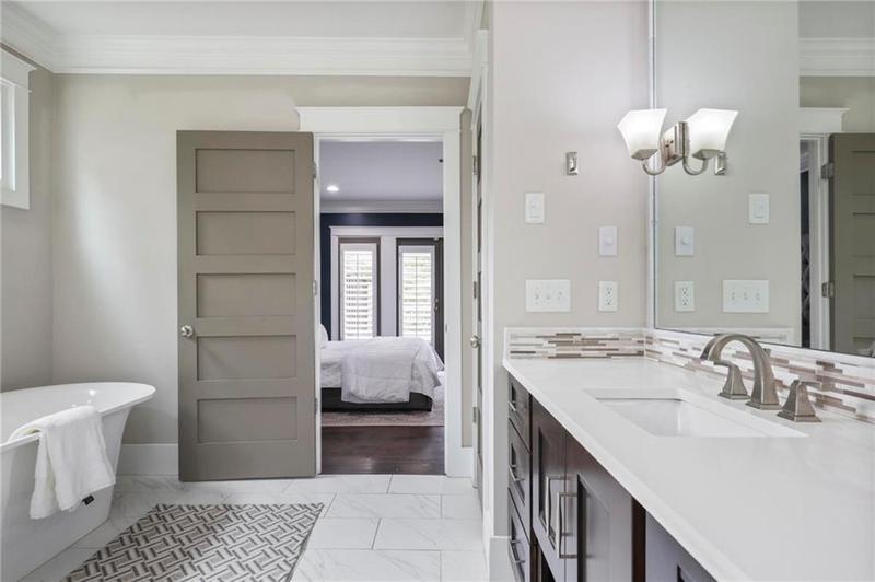 Image for property 2908 Mabry Lane, Brookhaven, GA 30319