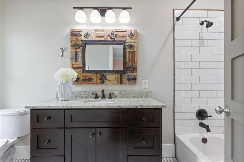 Image for property 2908 Mabry Lane, Brookhaven, GA 30319