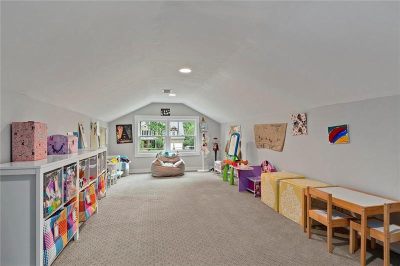 Image for property 2908 Mabry Lane, Brookhaven, GA 30319