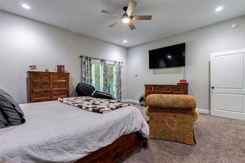 Image for property 1020 Spratlin Mill, Hull, GA 30646