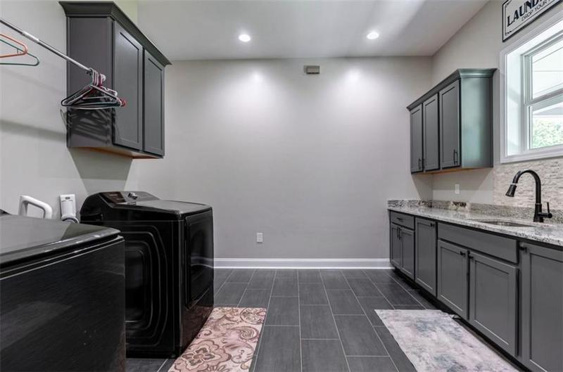 Image for property 1020 Spratlin Mill, Hull, GA 30646