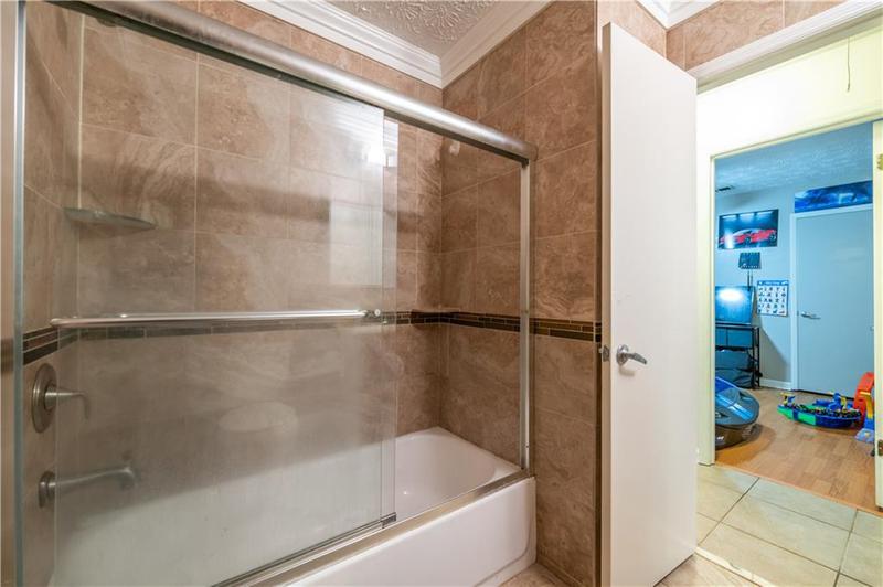 Image for property 7845 Chase Woods Drive, Jonesboro, GA 30236