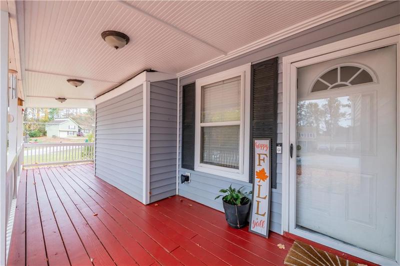 Image for property 7845 Chase Woods Drive, Jonesboro, GA 30236