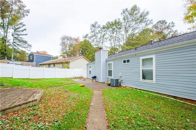 Image for property 7845 Chase Woods Drive, Jonesboro, GA 30236