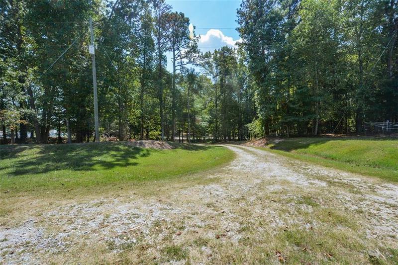 Image for property 787 Tidwell Road, Powder Springs, GA 30127