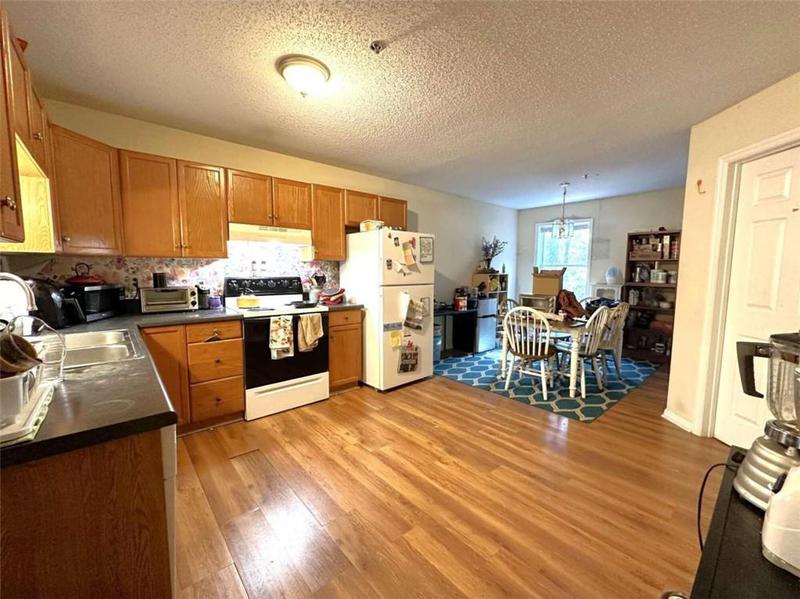 Image for property 1850 Cedar Shoals Drive E2, Athens, GA 30605
