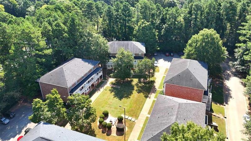 Image for property 1850 Cedar Shoals Drive E2, Athens, GA 30605