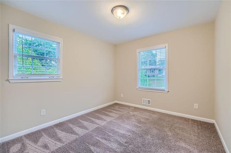 Image for property 3993 Snapfinger Way, Decatur, GA 30035