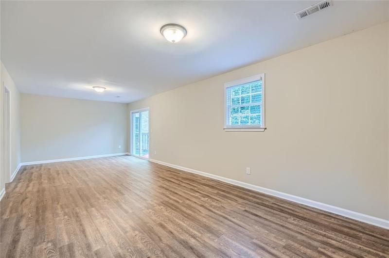 Image for property 3993 Snapfinger Way, Decatur, GA 30035