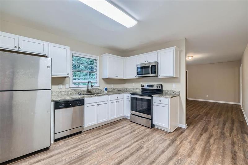 Image for property 3993 Snapfinger Way, Decatur, GA 30035
