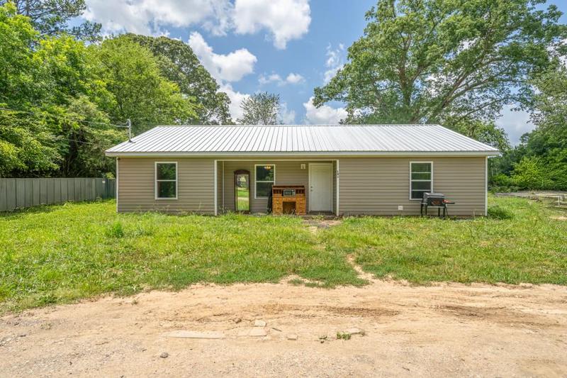 Image for property 101 Old Tennessee Road, Cartersville, GA 30121