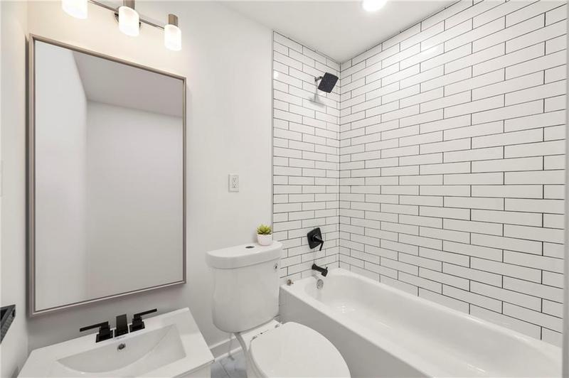 Image for property 641 Hamilton E Holmes Drive, Atlanta, GA 30318